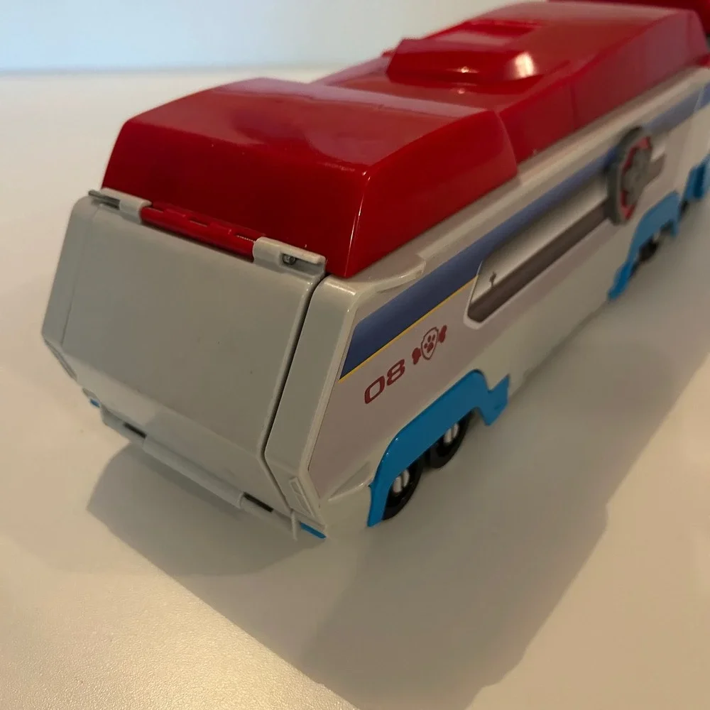Paw Patrol Launch N Haul Patroller 2-in-1 Transforming Playset 7 Vehicles